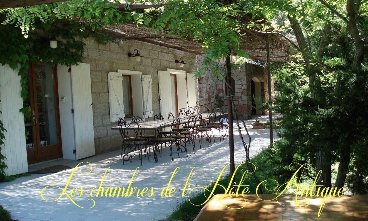 Les De L'hote Antique